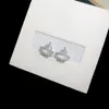 Collar con colgante de gota de agua de circón súper brillante estilo Ins, aretes, collar de lujo ligero, sensación de alta gama, accesorios para collar, accesorios de diseño nicho para mujer