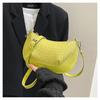 Moda 2025 Bolso de Hombro para Mujer Versión Coreana Bolso Cruzado Versátil Bolso de Axila Bolso Dumpling Texturizado y Moderno para Mujer