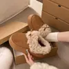 Pantuflas de Algodón con Lazo y Suela Gruesa, Nuevo Estilo Invierno 2026, Venta al por Mayor, Forradas de Felpa, Cálidas, de Peluche, Moda para la Nieve, Pantuflas Peludas