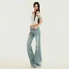 Jeans de color claro, no ajustados, ligeramente acampanados para mujer, Tendencia Otoño/Invierno 2026 Nuevo Estilo, Ribete de Encaje, Tiro Bajo, Pantalones de Campana para Mujer