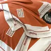 Clase de Lujo Ligero Ropa de Cama 100% Algodón de Fibra Larga Cepillado Bordado Juego de Cuatro Piezas Funda de Edredón Súper Suave Engrosada Cama Algodón Puro