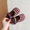 Nuevos Zapatos de Cuero Estilo Coreano para Niñas Otoño 2026, Zapatos de Princesa de Moda a Cuadros con Suelas Suaves, Mocasines