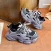 2026 Nueva Moda para Niñas Zapatos de Papá con Felpa Adicional Malla Otoñal Velcro Suela Suave Niños Medianos y Grandes Zapatos Deportivos Casuales