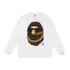 Marca moderna de estilo japonês com estampa de desenho animado de cabeça de macaco, nova blusa de moletom casual de gola redonda em terry de corte solto para homens e mulheres, adequada para adolescentes no outono e inverno