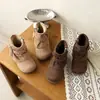 Botines Cortos de Ante Retro para Niñas 2026 Otoño/Invierno Nuevos Estilo Coreano Casual con Cremallera Lateral Botitas Pequeñas de Piel para Bebé Niño Pequeño