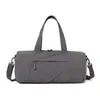 Nueva bolsa de viaje para hombres y mujeres, portátil, para entrenamiento deportivo, yoga, ligera, moderna, para viajes de corta distancia.