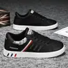 Novos Sapatos Masculinos para Outono e Inverno Sapatos Brancos Respiráveis Estudante Moderno Versátil Sapatos de Tecido Esportivo Casual Tênis para Homens