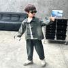 Traje de Mezclilla con Hebilla para Niños Ropa de Primavera y Otoño Conjunto de Dos Piezas Nacional con Estilo Guapo para Niños Ropa de Moda Estilo Occidental para Niños Genial