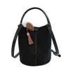 Bolso de Cubo de Mano de Gama Alta para Viajes Diarios Otoño 2026 Nuevo Bolso Retro de Hombro Único para Madre e Hijo Bolso Cruzado de Gama Alta para Mujer