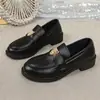 Mocasines de tacón grueso para mujer 2026 Modelo Nuevo Punta Redonda Tacón Medio Casual Sin Cordones Zapatos de Piel Estilo Británico Zapatos de Comercio Exterior Transfronterizos