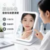 Espejo de Maquillaje LED Plegable con Luz Suave de Tres Colores, Espejo Portátil con Control Táctil para Retoques, Espejo de Belleza de Escritorio para Viajes