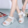 Sandalias de Plataforma Blancas Coreanas Nuevas de Verano para Mujer Tacón de Cuña Suela Gruesa Zapatos de Mujer Velcro Versátil Zapatos de Estudiante