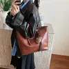 Bolsa Retro para Viajar para Mujer, Gran Capacidad, Nuevo Artículo de Otoño 2026, Alto Valor Estético, Elegante, Bolso Tote Casual, Bolso de Hombro