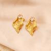 Pendientes irregulares de concha de alta calidad franceses chapados en oro de 18k pendientes de moda nicho OL pendientes de circonita al por mayor