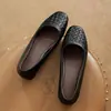 Sapatos Femininos Casuais de Verão com Bico Quadrado, Corte Baixo, Sola Macia, Novo Estilo 2026, Sapatos de Couro Confortáveis Retrô, Sapatos Femininos para Mães