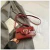 Bolso Cuadrado Pequeño Personalizado de Moda, Estilo Nuevo Primavera 2026, Bolso de Hombro Casual Simple y de Moda, Bolso de Mano Cruzado de Aspecto Elegante