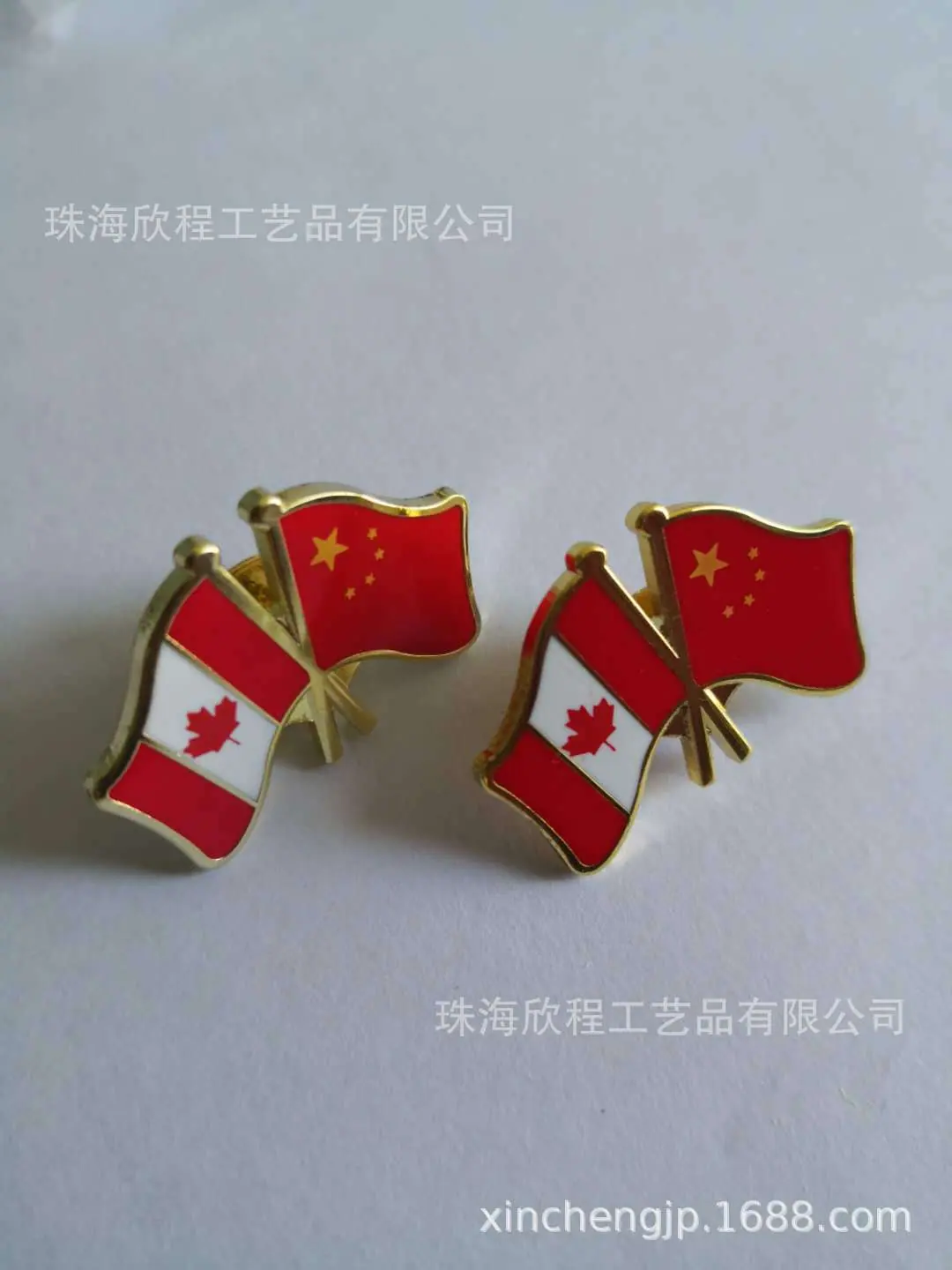中加国旗仿珐琅徽章