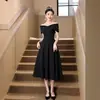 Vestido Branco de Uma Alça para Noite de Verão 2026, Elegante Vestido de Banquete Estilo Anfitriã, Pode Ser Usado Casual, Vestido de Formatura Estilo Francês