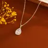 Bestseller transfronteiriço: Colar de folha em cobre com zircônia, minimalista de luxo discreto para mulheres, corrente simples e elegante para a clavícula