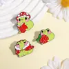 Broche Metálico con Forma de Rana de Dibujos Animados con Motivos de Animales de Fresa y Hongo, Accesorio de Pin Decorativo, Rana de Dibujos Animados