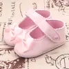 Zapatos de Bebé al por Mayor Otoño Nuevos de Velcro Piel Brillante Zapatos de Princesa Zapatos de Bebé Zapatos para Niños Pequeños 0-1 Años D0717