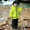 Chaqueta 3 en 1 para niños, estilo primavera y otoño, cortavientos deportivo para exteriores para niños, top cortavientos de forro polar fresco y elegante