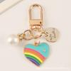 Criativo arco-íris amor liga chaveiro pingente pequeno fresco pérola pêssego coração acessórios de metal fone de ouvido decoração pacote