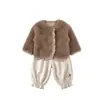 Casaco de algodão para menina, suéter fofo estilo retrô doce, jaqueta estilosa para bebê de um ano, roupas de inverno