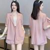 Traje de moda fino y fresco para mujer, verano 2025, nuevo traje pequeño de manga corta con pantalones cortos de seda de hielo, traje de moda de dos piezas
