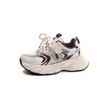 Zapatillas Deportivas de Verano Transpirables para Niñas 2025 Nuevas Versátiles Casuales Suela Gruesa Aumentadoras de Altura Blancas Zapatillas Deportivas