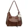 Bolsa Tote Grande e Moderna 2026, Design de Nicho Texturizado para o Dia a Dia, Bolsa de Ombro Elegante para Mulheres