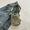 Bolsa Pequena de Mão de Luxo para Mulheres 2026 Nova Tendência Moda Versátil para o Dia a Dia Bolsa de Ombro Luxo Leve Elegante Bolsa Transversal