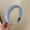 Diadema Súper Suave Maillard de Ala Ancha Otoño e Invierno Nuevo Estilo Coreano que Muestra la Cara Diadema de Cabello de Presión Ligera Accesorios para el Cabello de Adulto para Salir Combinan con Todo