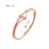 Pulsera Personalizada Nueva y Moderna con Forma de Cisne para Mujer, Diseño de Lujo Ligero de Nicho con Incrustaciones de Diamantes, Joyería de Mariposa de Aleación