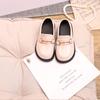Zapatos Casuales y de Moda Coreanos de Piel Populares para Niños Primavera y Otoño 2025 Zapatos Casuales y Fáciles de Combinar para Niños Zapatos de Moda para Niñas