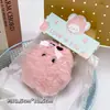 Pequeños regalos de fiesta empaquetados individualmente, lindos colgantes de peluche, muñecos de dibujos animados, muñecos para lanzar en bodas, recuerdos de fiesta y decoraciones colgantes