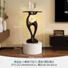 Lámpara de Pie Ornamental Artística, Sala de Estar de Lujo Ligero, Lámpara de Mesita de Noche Moderna Simple de Gama Alta para Dormitorio, Artículo de Decoración para el Hogar