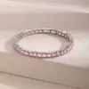Pulsera rectangular de oro chapado en cobre con circonita colorida, cadena de tenis de una fila, diamantes completos rojos y rosas, sensación de alta gama niche, joyería de regalo, artículos para mujer