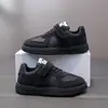 Tênis de lona antiderrapante de sola macia baixo Sapatos de treino alemães sapatos brancos para meninos sapatos esportivos infantis sapatos respiráveis para meninas novo outono
