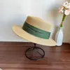 Sombrero de paja de ala plana y copa plana para mujer, protección solar de verano y sombrero de sol, estilo retro francés, adecuado para viajes, vacaciones, playa y costa