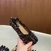 Zapatos de Chancla de Cerdo con Tacón Oculto de 4CM para Mujer Estilo Francés Gentil Boca Baja Planos de Piel Suave Bailarinas con Estampado de Leopardo
