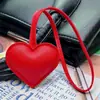 En Stock Llavero de Cuero con Forma de Corazón 3D, Colgante Sencillo de Cuero Peluche con Forma de Corazón, Colgante de Cuero para Comercio Transfronterizo