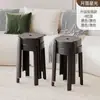 Banco de Plástico Moderno Minimalista Silencioso Antideslizante Sala de Estar Mesa de Comedor Banco de Comedor Apilable Uso Doméstico Banco Engrosado Silla Alta