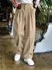 Pantalones de lino para hombre de alta calidad, transfronterizos, estilo retro americano, plisados, de pierna ancha, con un corte suelto y casual y un diseño de pierna recta, lo que los hace versátiles para varios atuendos.