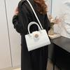 Bolso Estilo Western para Mujer 2024 Nuevo Bolso de Mano de Alta Gama para Chicas Práctico Bolso General Versátil Bolso Cruzado de Alto Valor
