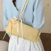 Bolsa de Braço Doce com Bolinhas Tendência de Nicho para Mulheres, Nova Bolsa de Ombro Versátil 2026, Bolsa Baguete Versátil para o Dia a Dia
