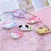 Venda quente clipe de papel Sanrio de desenho animado acessórios de resina gel de creme clipe de cabelo feito à mão adesivo para copo de água de geladeira chaveiro atacado