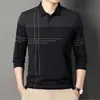 Camiseta de manga larga de primavera para hombre con cuello, ropa para hombres de mediana edad y mayores, top con bolsillo real, polo a rayas