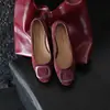 Zapatos de Mujer de Piel de Oveja de Boca Baja con Hebilla Cuadrada y Tacón Bajo, Nuevo Modelo de Principios de Primavera, Piel Genuina por Dentro y por Fuera, Punta Redonda, Caña Baja, Zapatos de Mujer para Todas las Estaciones