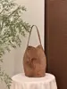 Nova Bolsa Sacola de Veludo com Couro Bovino de Primeira Camada com Cordão 2025 Grande Capacidade Couro Genuíno Retro Americano Bolsa de Ombro para Mulheres